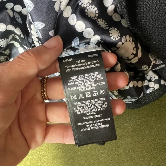 Ted Baker Textured Black Blazer & Suit Pant, Size 0 - Picture 7 of 9